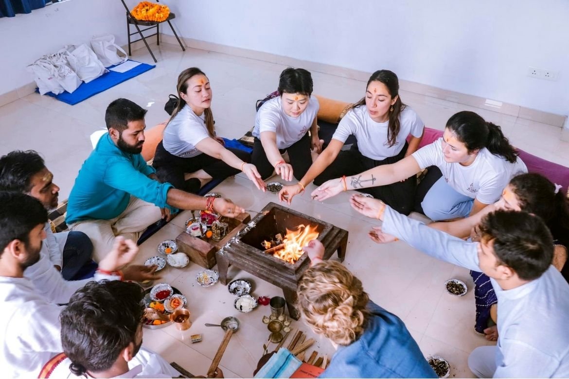 200 hour yoga ttc in rishikesh ceremony